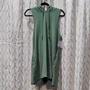 Green Sleeveless Hoodie Top